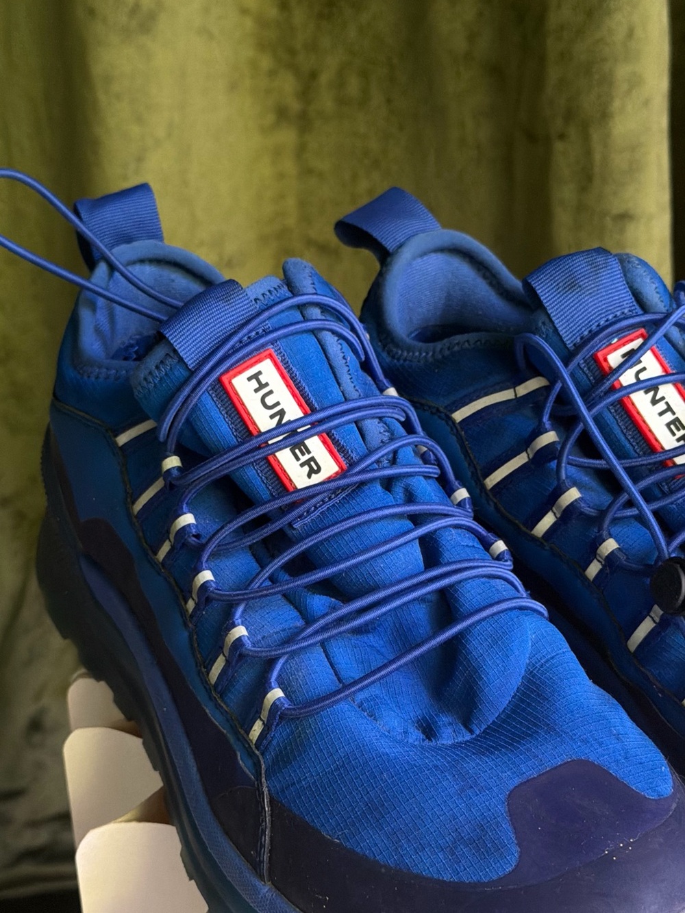 Hunter women’s Blue Athletic Rain Trail Sneakers - Picture 7 of 7